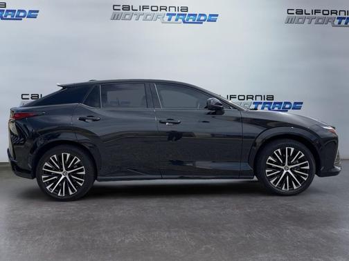 Caviar 2023 Lexus RZ 450e Luxury