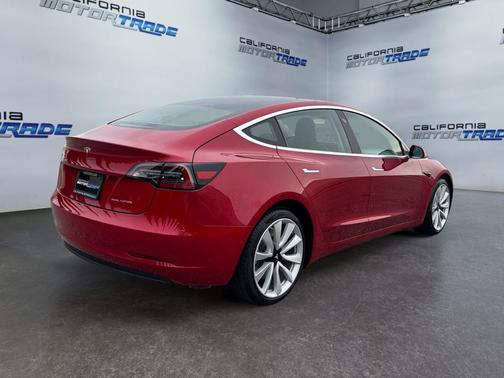 2018 Tesla Model 3 Long Range
