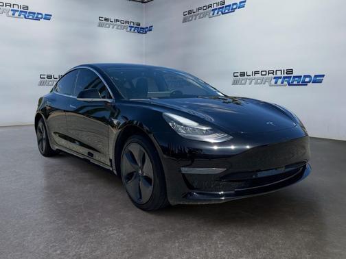 Solid Black 2019 Tesla Model 3 Mid Range