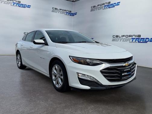 Summit White 2022 Chevrolet Malibu FWD LT