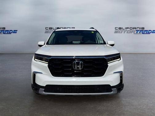 2024 Honda Pilot Touring 8-Passenger