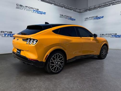 2022 Ford Mustang Mach-E GT