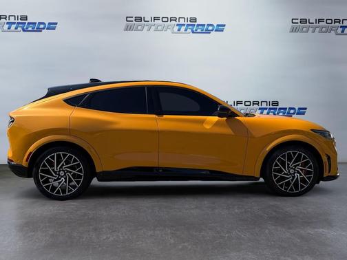 2022 Ford Mustang Mach-E GT