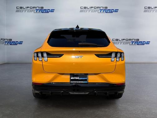2022 Ford Mustang Mach-E GT