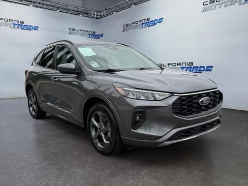 2023 Ford Escape ST-Line Select