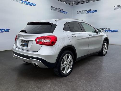 2020 Mercedes-Benz GLA 250 Base