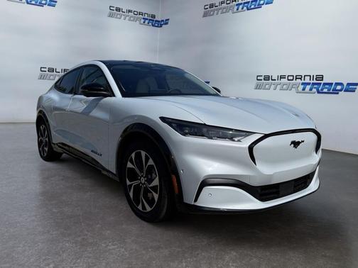 2022 Ford Mustang Mach-E Premium