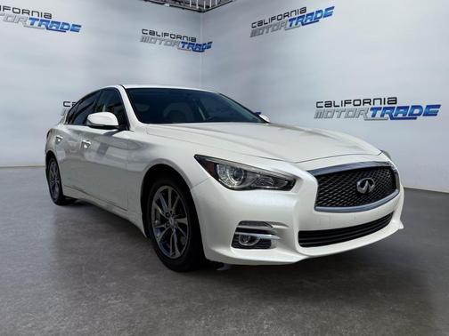 Majestic White 2017 INFINITI Q50 3.0t Signature Edition