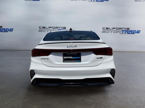 Snow White Pearl 2023 Kia Forte GT-Line