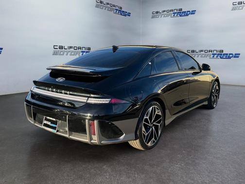 2025 Hyundai IONIQ 6 Limited
