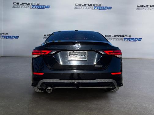 2022 Nissan Sentra SR