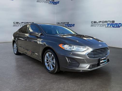 2020 Ford Fusion Hybrid SE