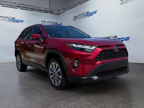 2023 Toyota RAV4 XLE Premium