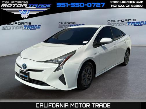 Blizzard Pearl 2016 Toyota Prius Two