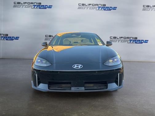 2023 Hyundai IONIQ 6 SE