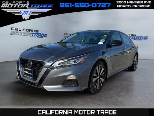 2022 Nissan Altima 2.5 SV