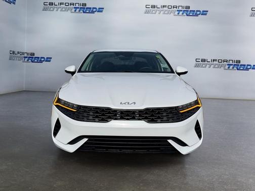 2022 Kia K5 LXS