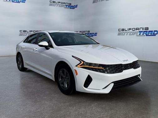 2022 Kia K5 LXS