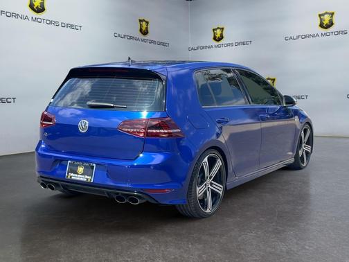 2015 Volkswagen Golf R 4-Door w/DCC & Navigation