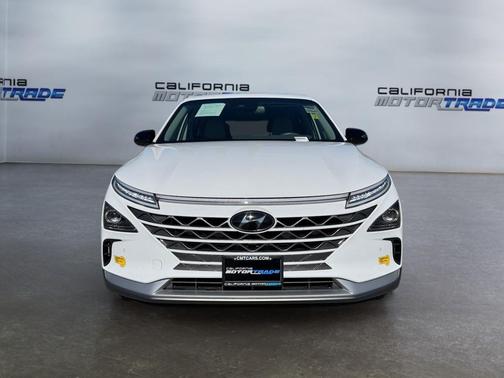2022 Hyundai NEXO Blue