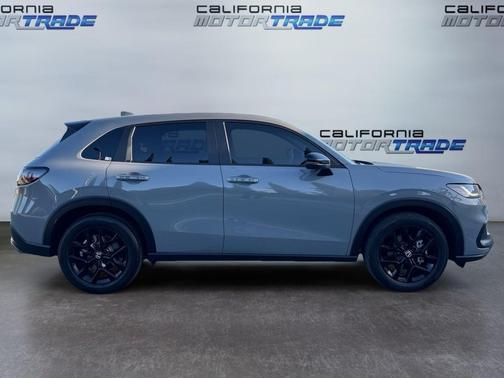 2025 Honda HR-V 2WD Sport