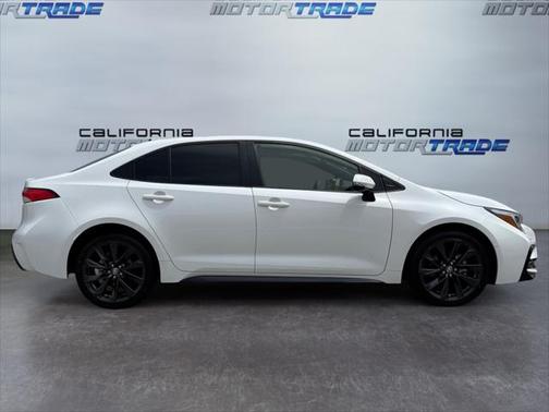 2024 Toyota Corolla Hybrid SE