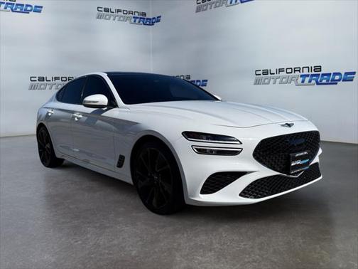 2023 Genesis G70 2.0T RWD