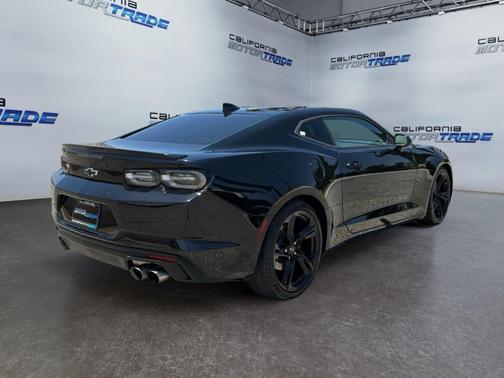 Black 2021 Chevrolet Camaro RWD Coupe LT1