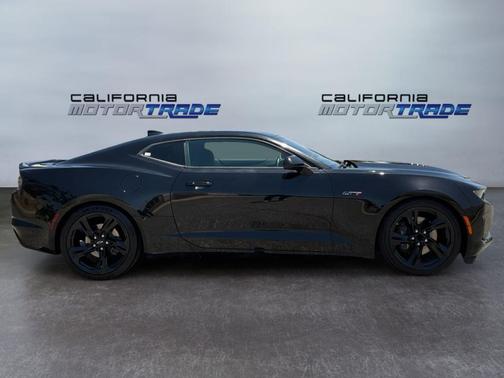 Black 2021 Chevrolet Camaro RWD Coupe LT1