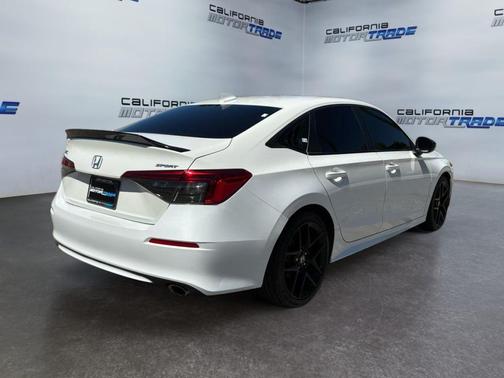 Platinum White Pearl 2024 Honda Civic Sport