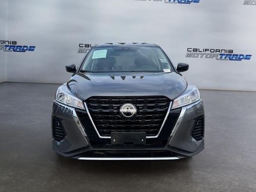2023 Nissan Kicks S