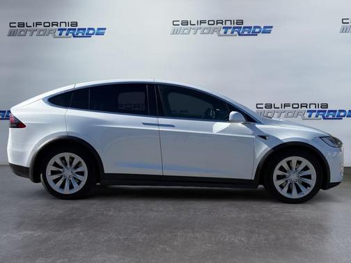 2020 Tesla Model X Long Range Dual Motor All-Wheel Drive