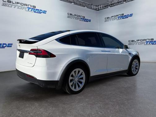 2020 Tesla Model X Long Range Dual Motor All-Wheel Drive