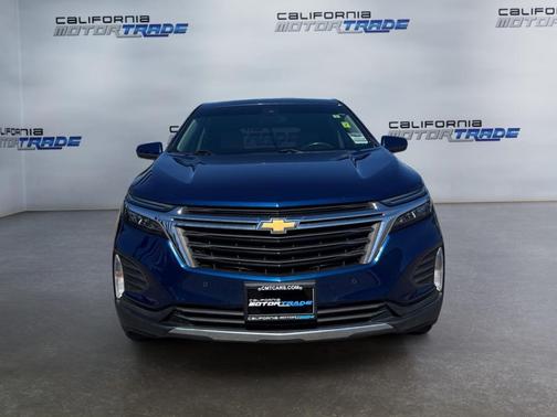 Blue Glow Metallic 2022 Chevrolet Equinox 1LT