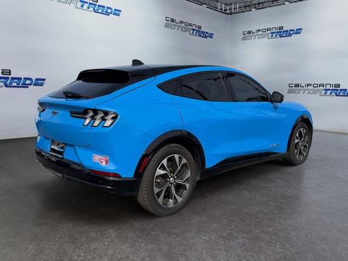 2022 Ford Mustang Mach-E Premium