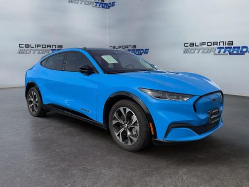 2022 Ford Mustang Mach-E Premium