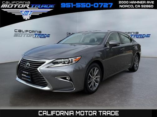 2016 Lexus ES 300h Base
