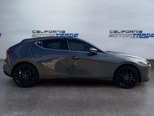 2022 Mazda Mazda3 AWD w/Premium Package