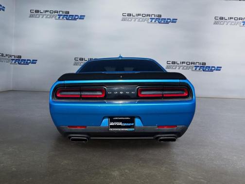 2015 Dodge Challenger R/T Scat Pack