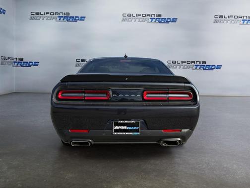 2018 Dodge Challenger R/T Scat Pack