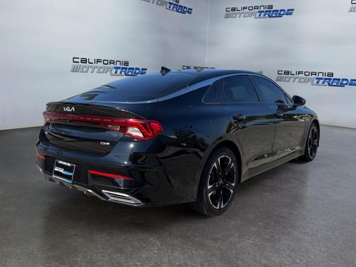 2023 Kia K5 GT-Line