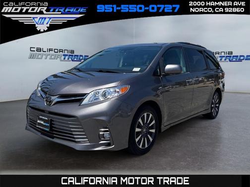 Predawn Gray Mica 2018 Toyota Sienna XLE