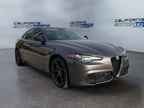 2019 Alfa Romeo Giulia Ti Sport