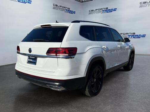2022 Volkswagen Atlas 2.0T SE w/Technology