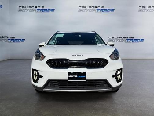 2022 Kia Niro LXS