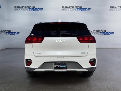 2022 Kia Niro LXS