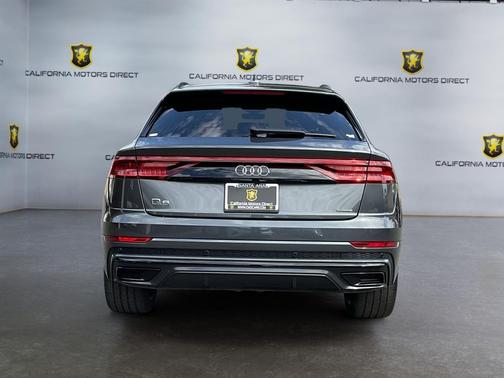 2020 Audi Q8 55 Premium Plus