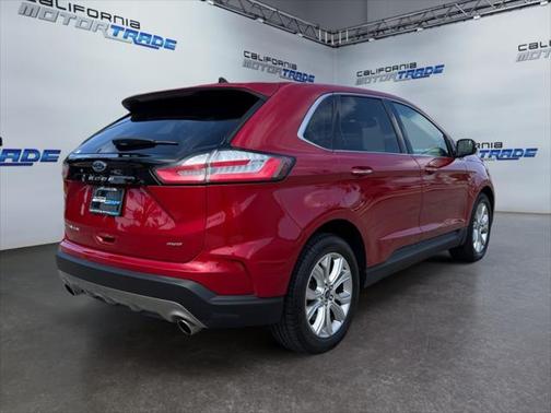 2021 Ford Edge Titanium