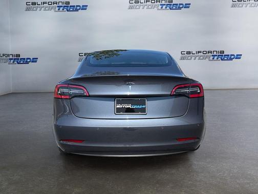 2022 Tesla Model 3 Standard Range