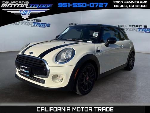 2017 MINI Hardtop Cooper